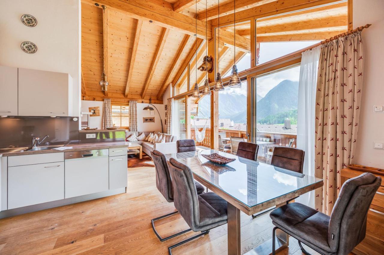 Chaletdorf Am Sonnenhang Neukirchen am Großvenediger المظهر الخارجي الصورة